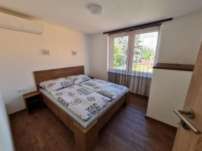 Holdudvar Apartman